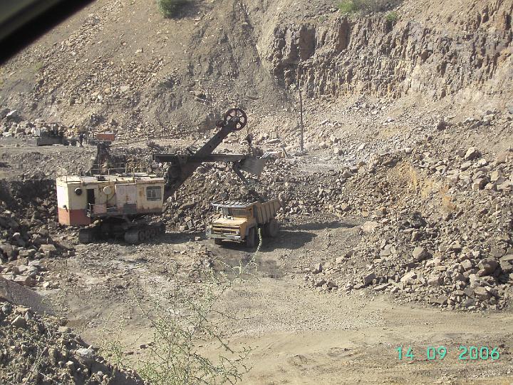 Карьер. Погрузка Белаза.