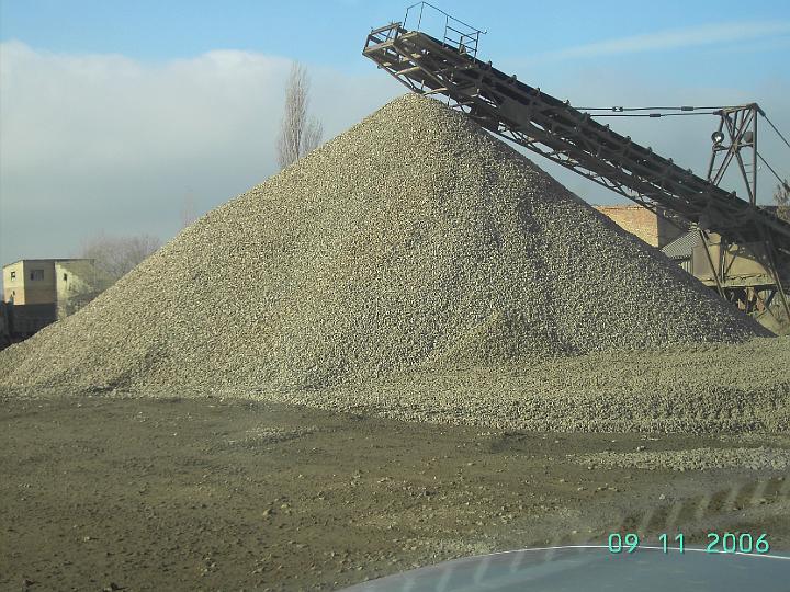 Погрузка. Щебень фр.20-40.